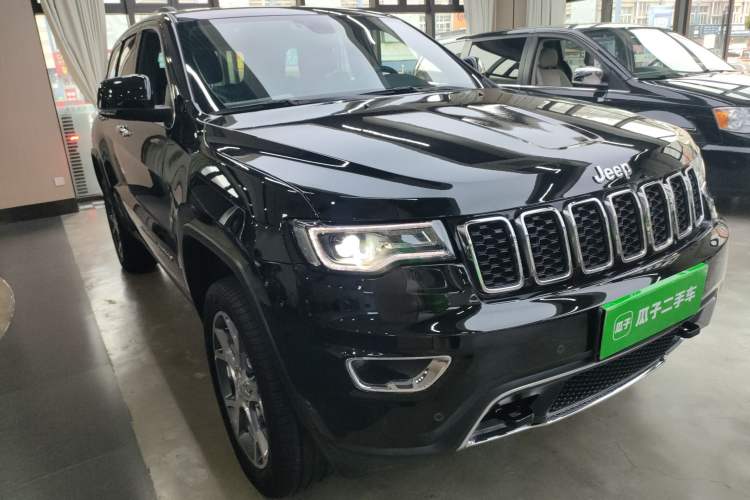 Used  Grand Cherokee (Import) 2020 3.0L Elite Navigation Edition
