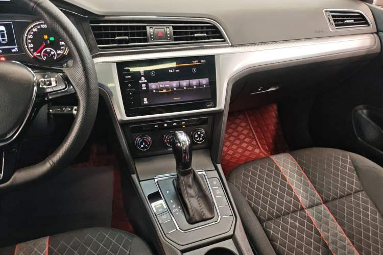 Used Volkswagen Lamando 2021 230TSI DSG Fashion Edition