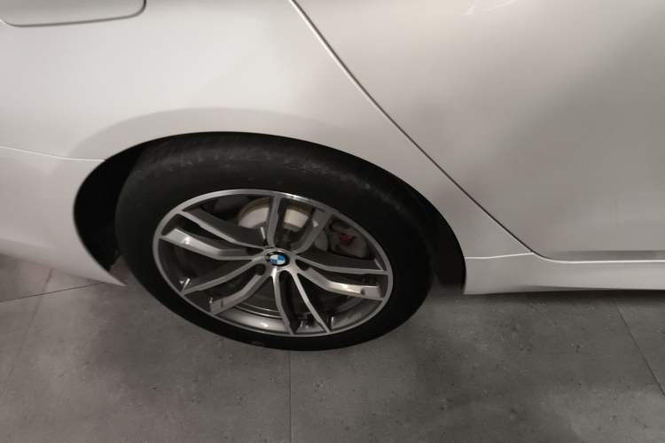 Used BMW 5 Series 2019 525Li M Sport Package