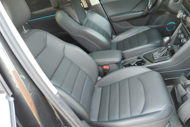 Used Volkswagen Tharu 2020 280TSI Two-Wheel Drive Luxury Plus Version China VI Standard