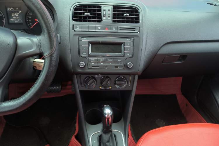 Used Volkswagen Polo 2018 1.5L Automatic Advanced Driving Model
