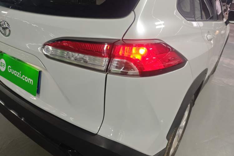 Used Toyota FRONTLANDER 2023 2.0L CVT Elite Edition
