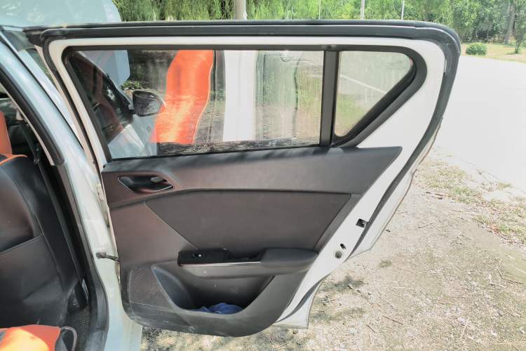 Used Baojun 310 2016 1.2L manual Comfort trim level
