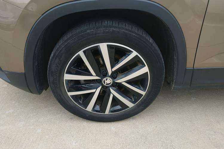 Used Skoda Kamiq 2021 1.5L Automatic Comfort Edition
