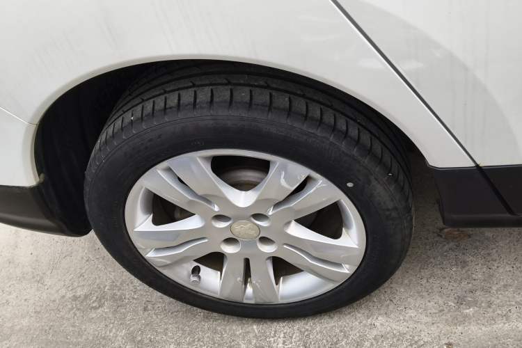 Used Peugeot 3008 2018 2.0L Automatic Classic Edition