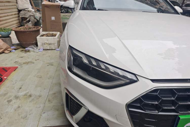 Used Audi A4L 2022 40 TFSI Luxury Dynamic Model
