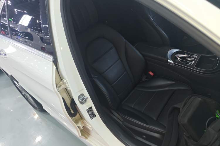 Used Mercedes-Benz C-Class 2017 Facelift C 200 L Sport Edition