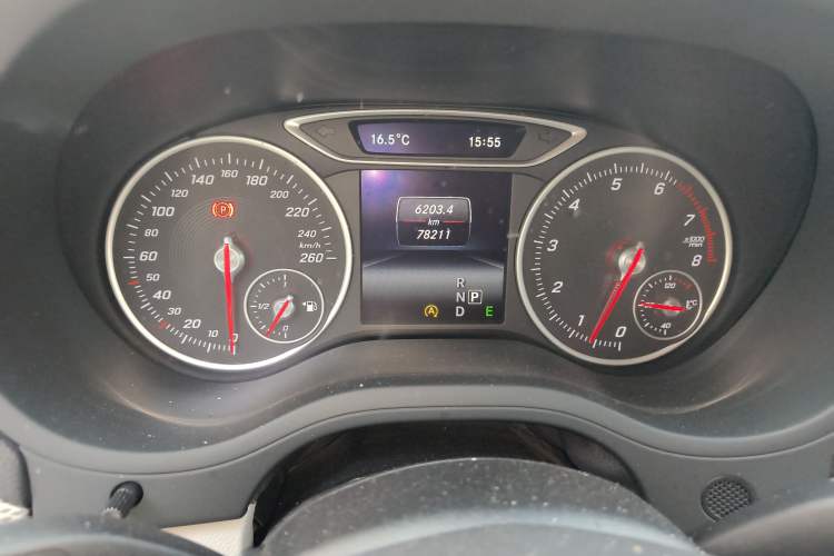 Used Mercedes-Benz B-Class 2015 B 200 Sport Edition
