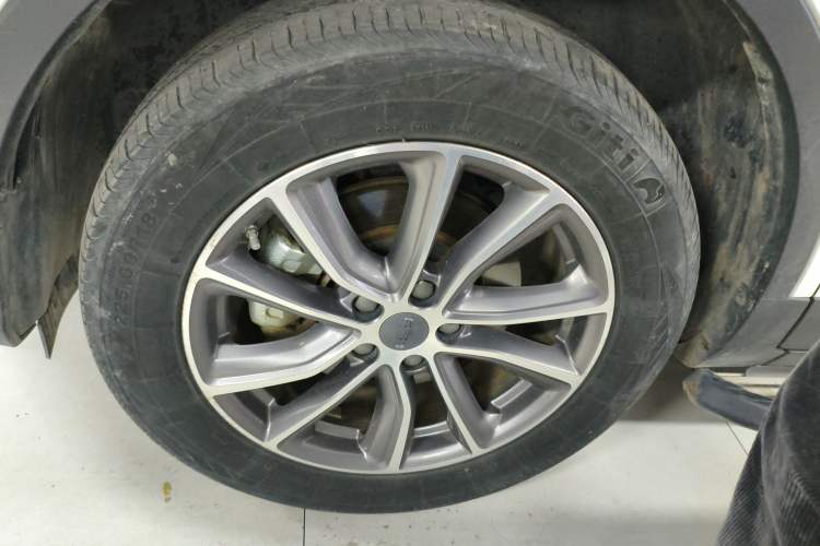 Used Geely Auto Emgrand X7 Sport 2021 Million Edition 1.8TD DCT Two-Wheel Drive Comfort Model
