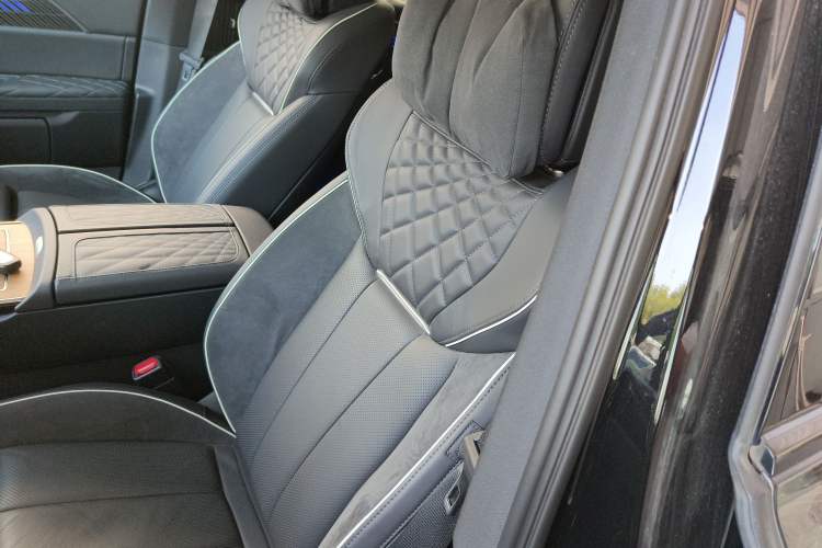 Used Hongqi E-HS9 2021 460 km Range Flagship Edition Six-Seater
