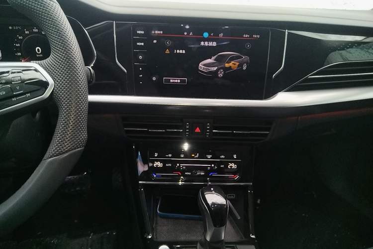 Used Volkswagen Passat 2024 380TSI Dragon Glory Edition
