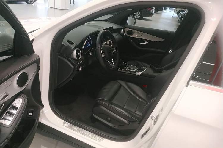 Used Mercedes-Benz GLC 2022 Facelifted GLC 260 L 4MATIC Dynamic Edition