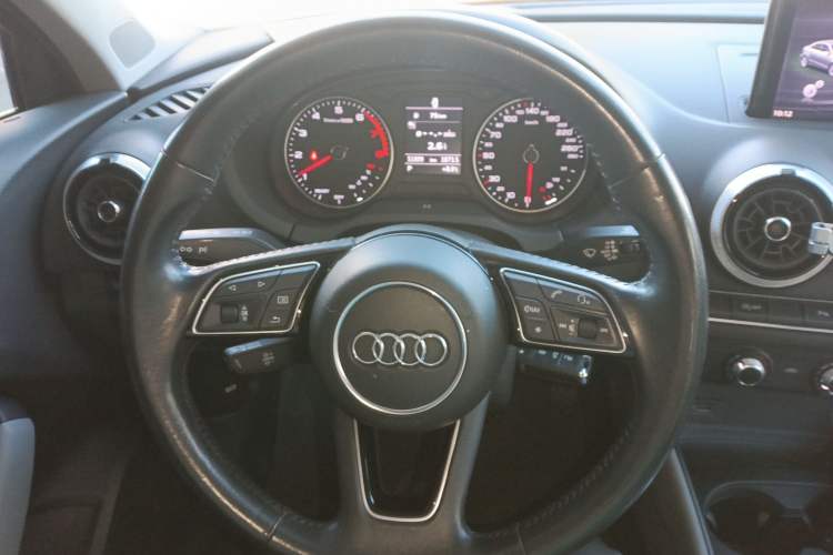 Used Audi A3 2020 Limousine 35 TFSI Fashion Edition China VI Emission Standard