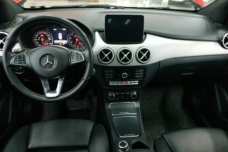 Used Mercedes-Benz B-Class 2017 B 200 Sport Edition
