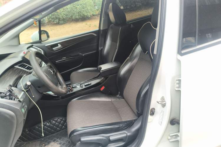 Used Honda Jade 2017 210TURBO CVT Fashion Edition 5-seater
