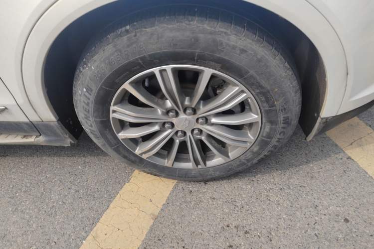 Used Cadillac XT5 2018 28T Four-Wheel Drive Luxury Model