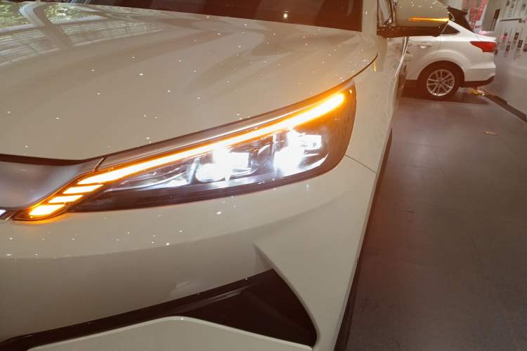 Used BYD Yuan PLUS 2025 Intelligent Driving Version 430 KM Beyond-Range Edition
