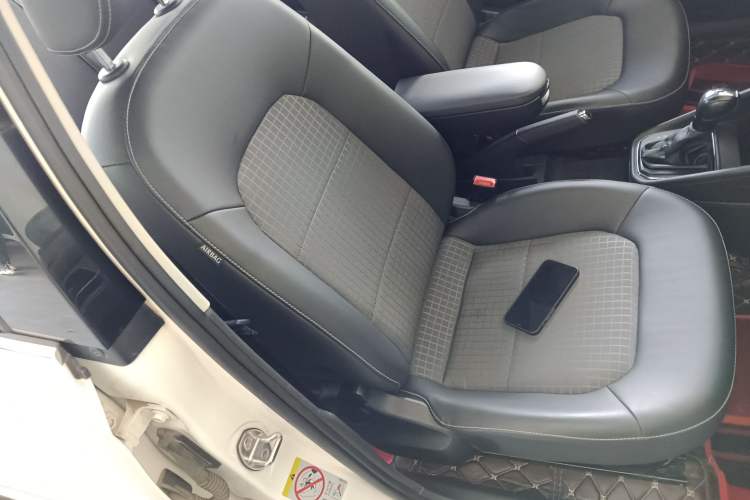 Used Volkswagen Santana 2016 1.6L Automatic Comfort Edition
