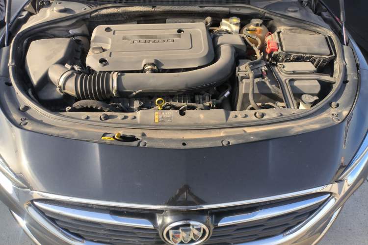 Used Buick LaCrosse 2019 28T Luxury Model
