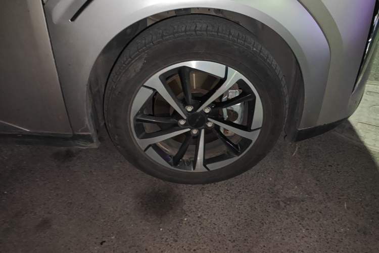 Used AION Y 2023 Plus 610 Smart Edition Ternary Lithium