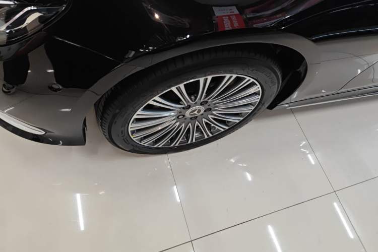 Used Mercedes-Benz E-Class 2021 Restyled E 300 L Sport Luxury Edition