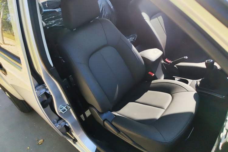 Used Great Wall Wingle 5 2021 2.4L Gasoline Two-Wheel-Drive Progressive Version Big Double Cab China VI Emission Standard 4K22D4M
