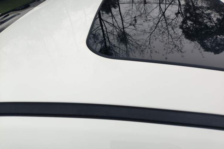 Used Geely Auto Emgrand GL 2017 1.8L Manual Elite Model
