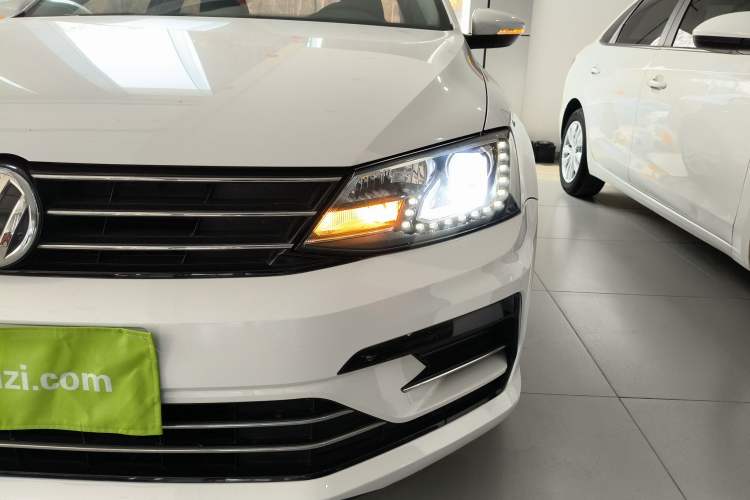 Used Volkswagen Sagitar 2018 280TSI DSG Ignite Edition
