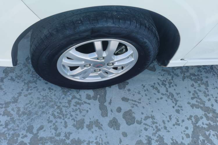 Used Wuling Hongguang 2019 1.5L S Comfort Edition China VI LAR
