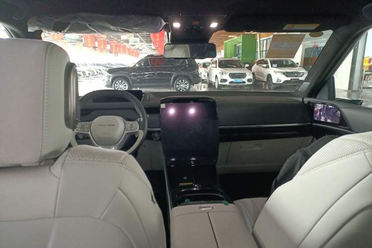 Used Honda P7 2025 Four-Wheel Drive Long-Range Max
