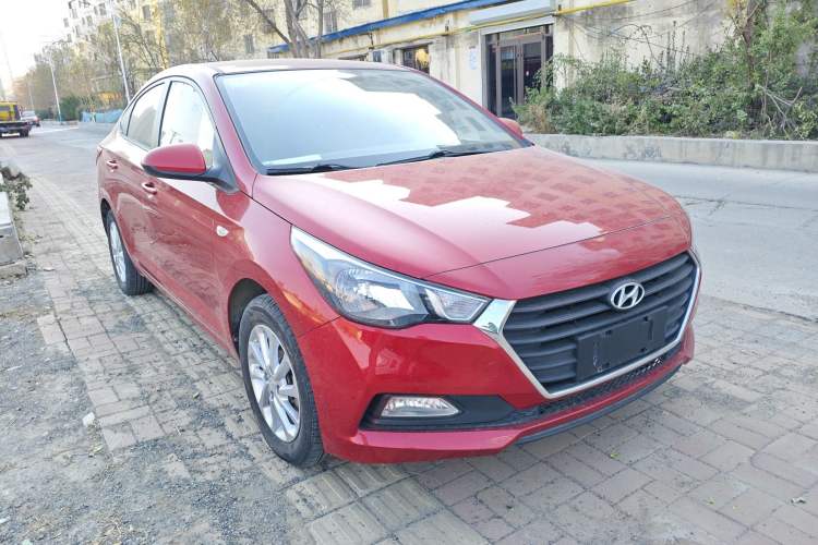 Used Hyundai Verna 2016 1.4L Manual Cool Edition GLS
