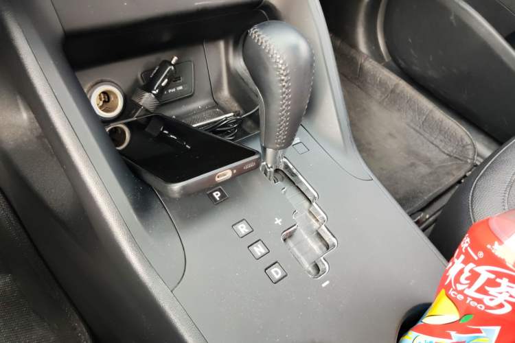 Used Hyundai ix35 2013 2.0L Automatic Two-Wheel Drive Smart GLS China IV Standard
