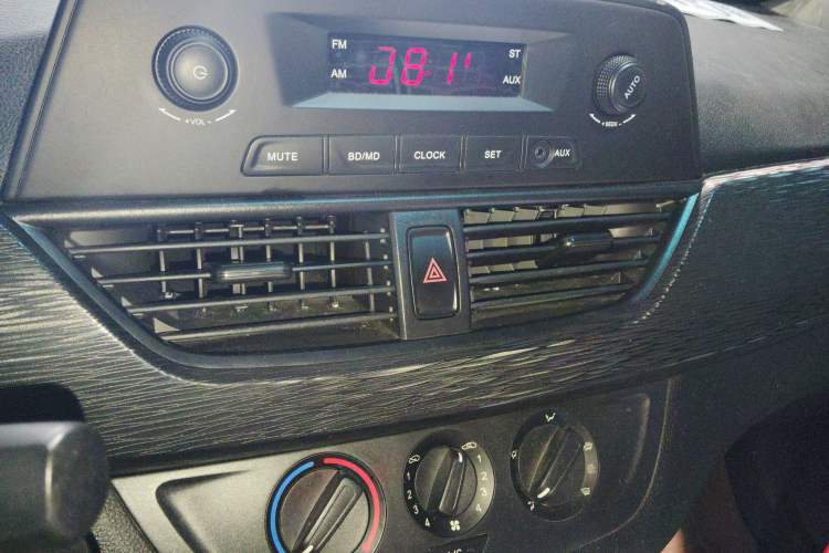 Used Baojun 310 2016 1.2L Manual Value Edition
