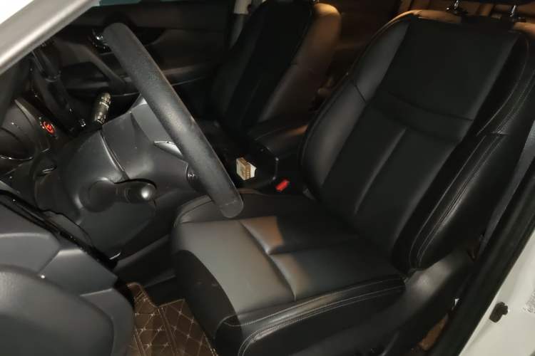 Used Nissan X-Trail 2022 2.0L Two-Wheel Drive Smart Connect & Comfort Edition
