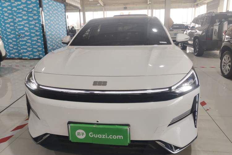 Used Geely Galaxy L6 2024 125km Creative Edition
