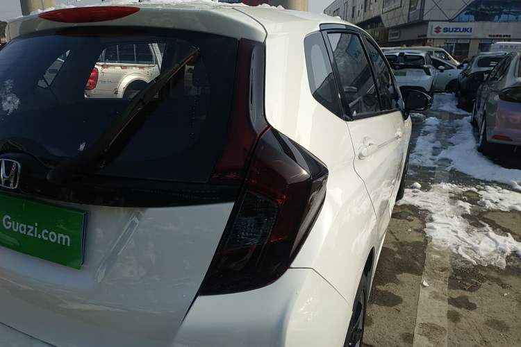 Used Honda Fit 2016 1.5L LX CVT Comfort Model
