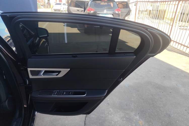 Used Jaguar XEL 2019 2.0T 200 PS Deluxe Edition
