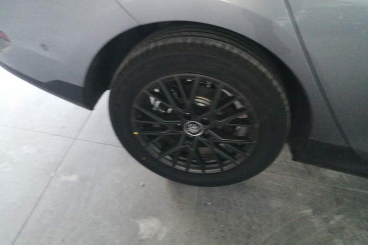 Used BYD Qin PLUS 2025 EV Smart Drive Edition 420KM Leading Model