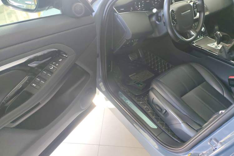 Used Land Rover Range Rover Evoque 2020 249 PS R-DYNAMIC S Sport Edition