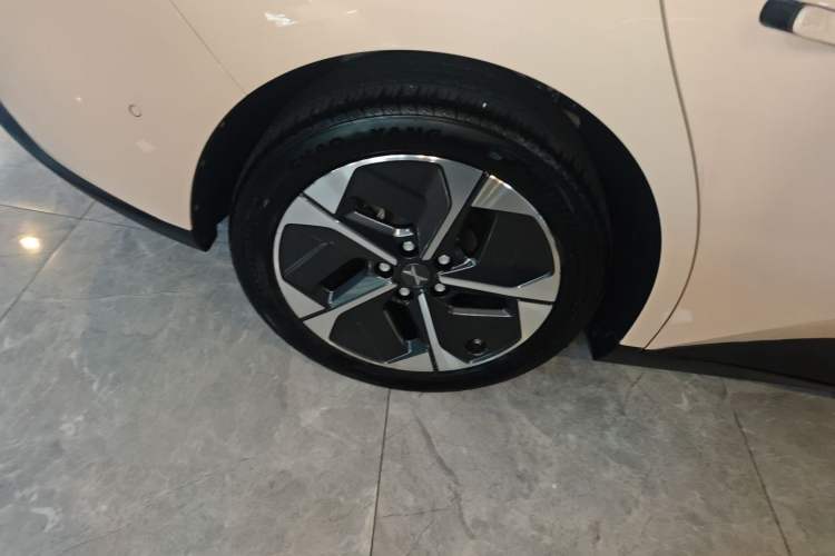 Used XPeng MONA M03 2024 620 with Ultra-Long Range
