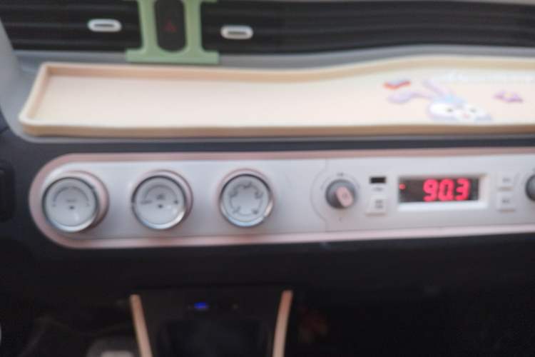 Used Wuling Hongguang MINIEV 2022 Macaron Fashion Model Lithium Iron Phosphate