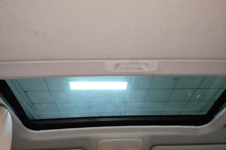 Used Mazda Mazda 3 Axela 2014 Sedan 2.0L Automatic Flagship Model
