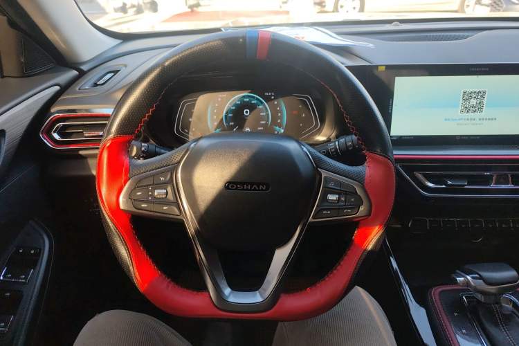 Used Oshan X5 2021 1.5T DCT Prestige Edition
