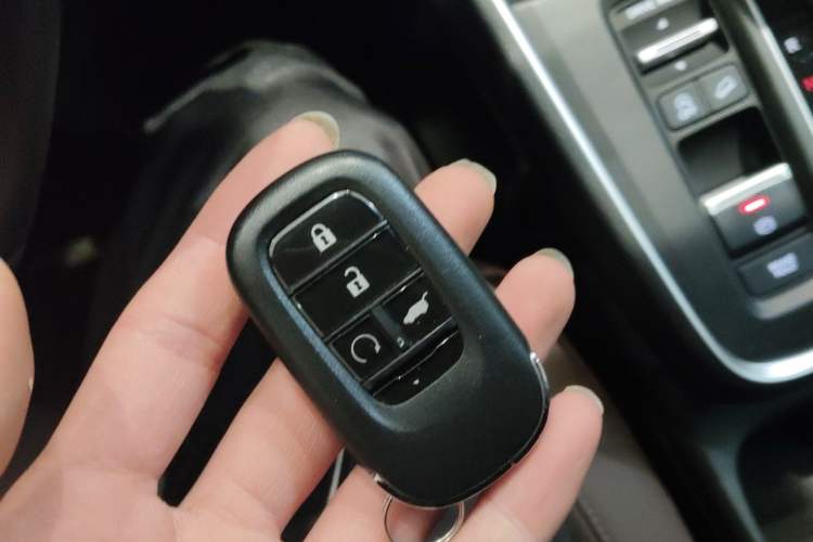 Used Honda CR-V 2023 240TURBO Two-Wheel Drive Deluxe Edition 7 Seats
