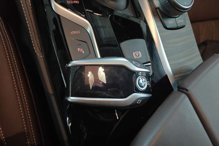 Used BMW 5 Series New Energy 2020 Mileage Upgrade Version 530Le Pioneer Edition