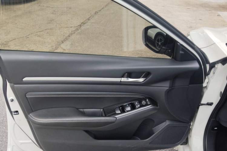 Used Nissan Teana 2021 2.0L XL Upper AD1 Smart Drive & Navigation Edition
