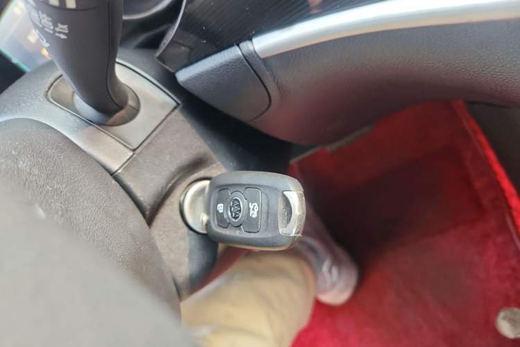 Used Buick Verano 2015 Sedan 20T Dual-Clutch Leading Model
