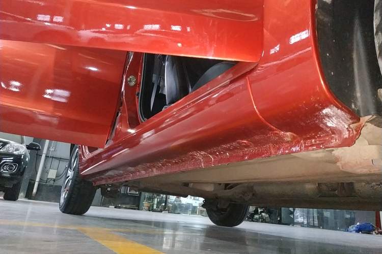 Used Cowin C3R 2015 1.5L Manual Gold Diamond Edition