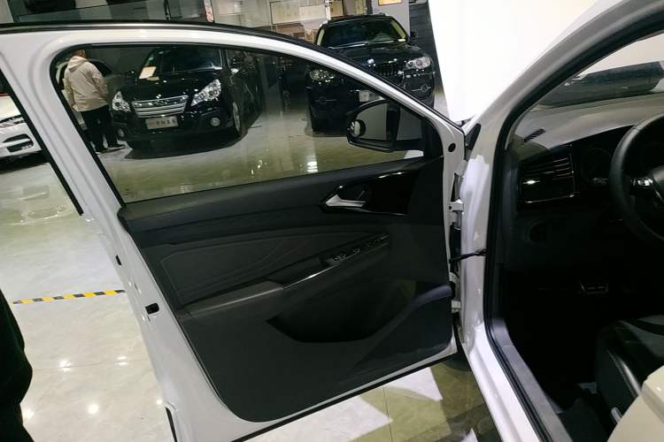 Used Jetta VS5 2019 280TSI Automatic Enjoyment Model
