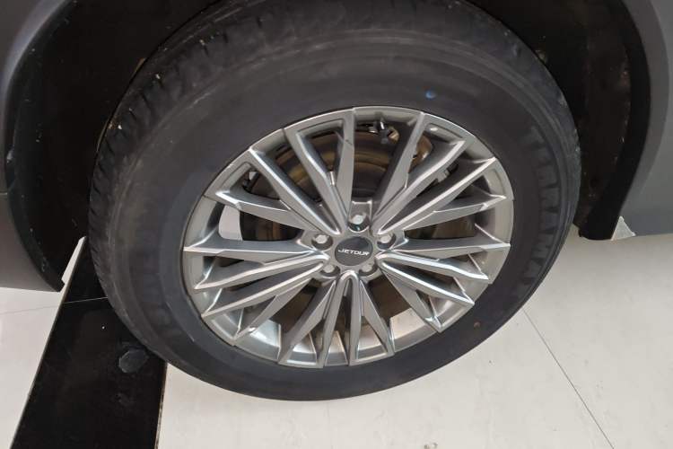 Used JETOUR X70 2023 1.5T DCT Beyond PRO+ Edition 5-Seater